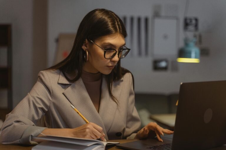 Career Path For Digital Marketing: Building a Future in Online Marketing Successfully in Today’s Digital Era